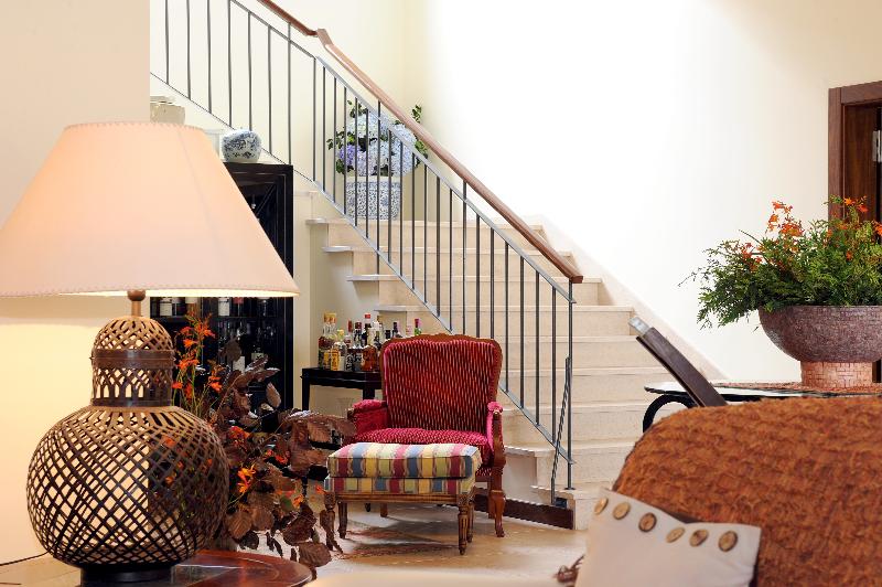 Отель Quinta Da Cova Do Milho