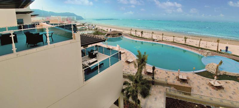 هتل Radisson Blu Resort Fujairah