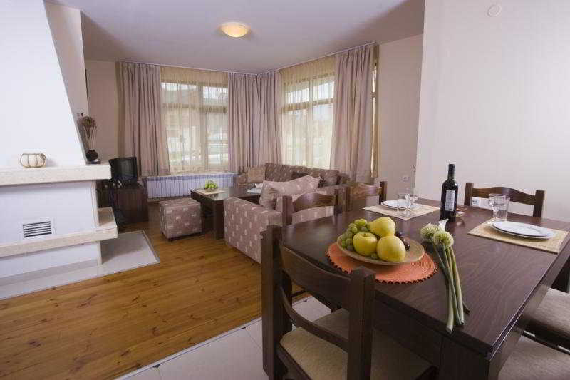 ホテル Redenka Villas