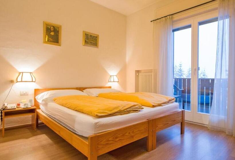 فندق Regina Delle Dolomiti