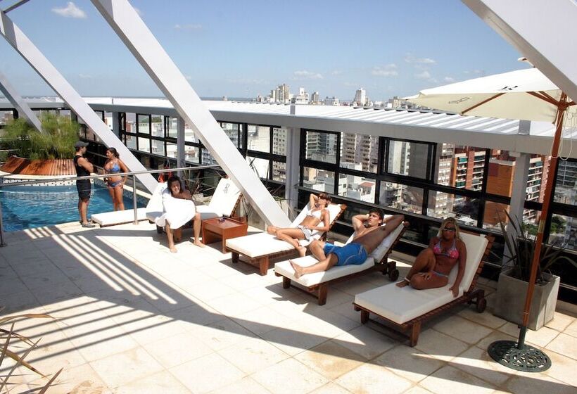 בית מלון כפרי Ros Tower