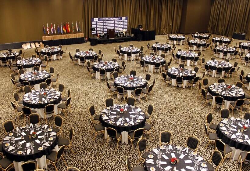 בית מלון כפרי Ros Tower