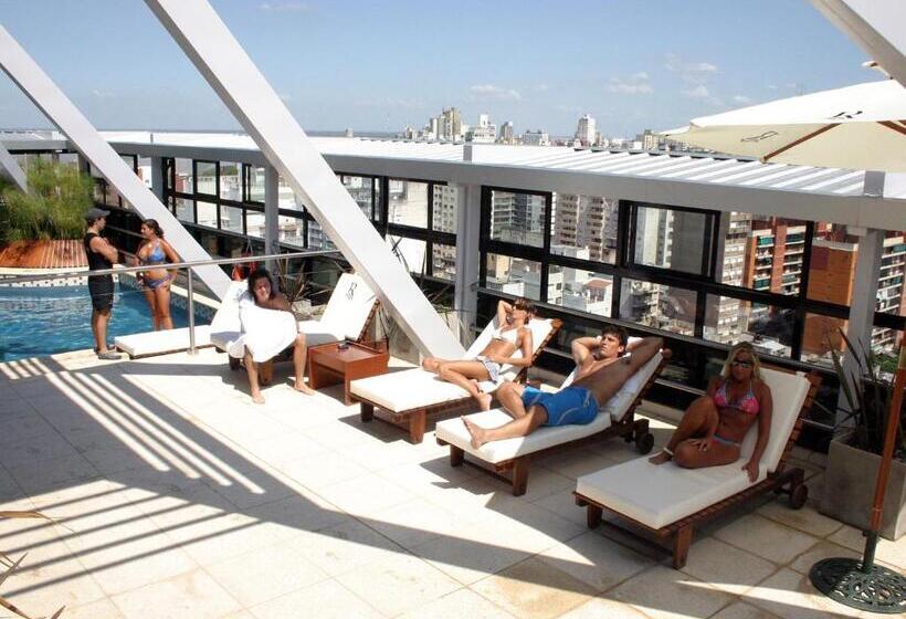 בית מלון כפרי Ros Tower