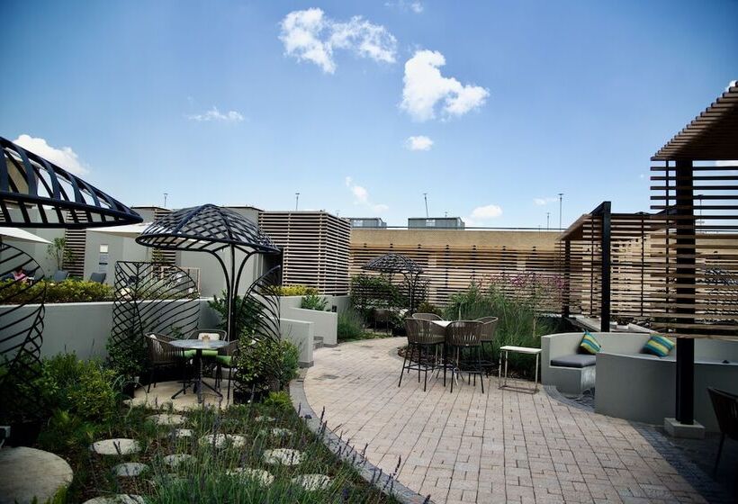 호텔 Sandton Sun And Towers