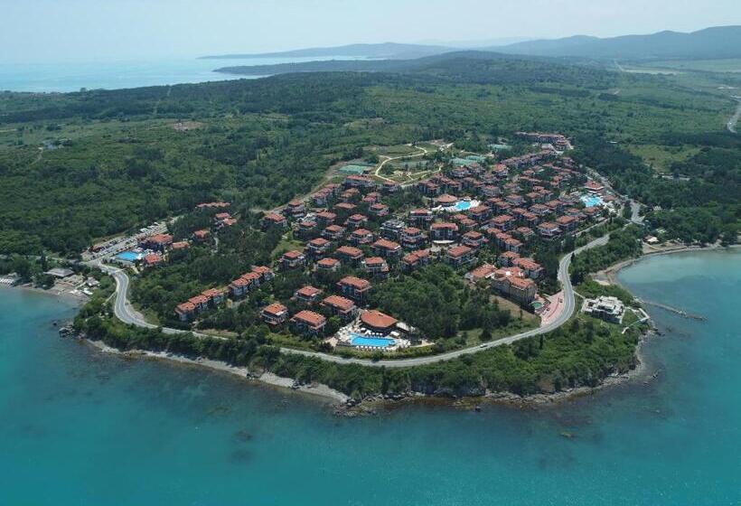 Отель Santa Marina Holiday Village