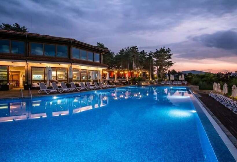 Отель Santa Marina Holiday Village