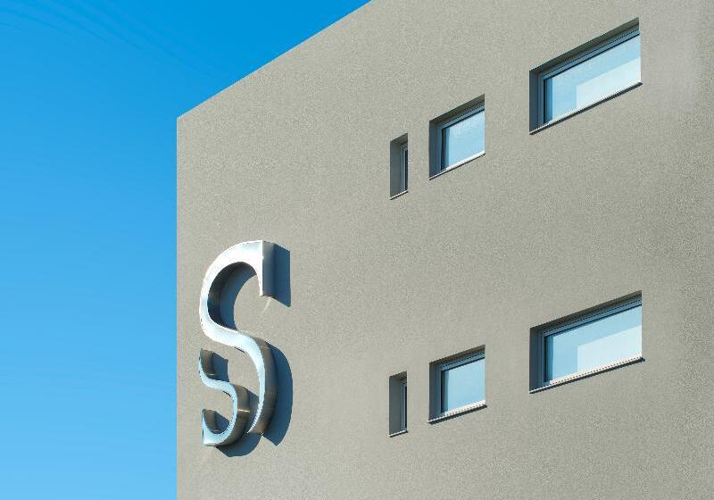 בית מלון כפרי Semiramis City