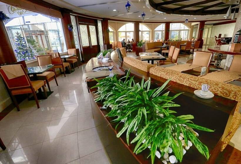 Sharjah Premiere Hotel & Resort