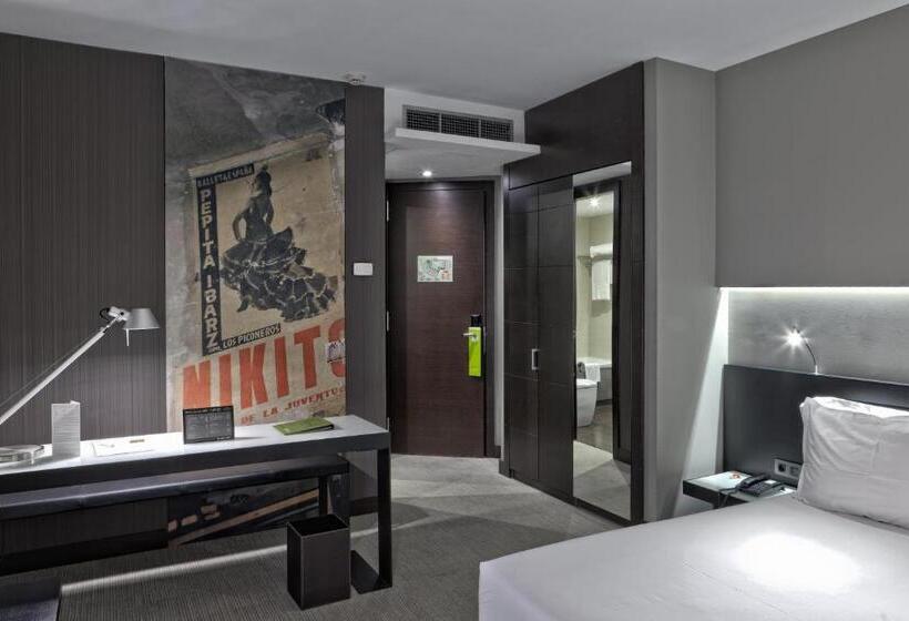 هتل Silken Gran Teatro