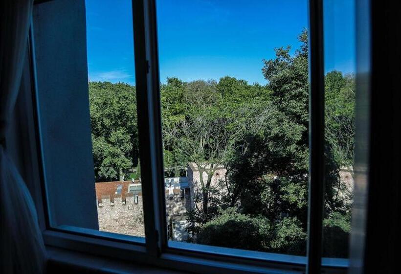 Sirkeci Ersu Hotel & Spa
