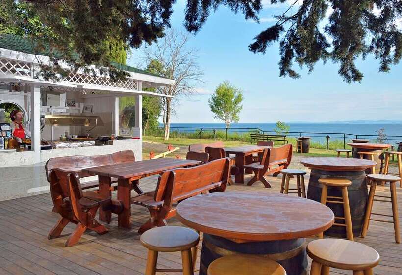 Отель Sol Nessebar Bay All Inclusive
