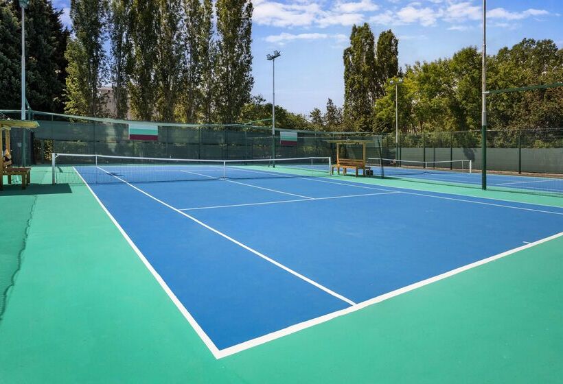 Отель Sol Nessebar Bay All Inclusive