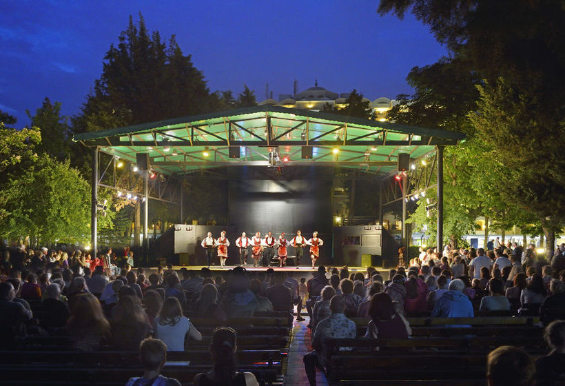 Отель Sol Nessebar Bay All Inclusive