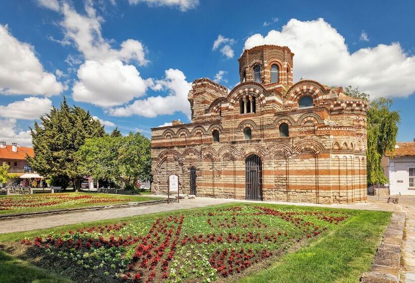 Отель Sol Nessebar Bay All Inclusive