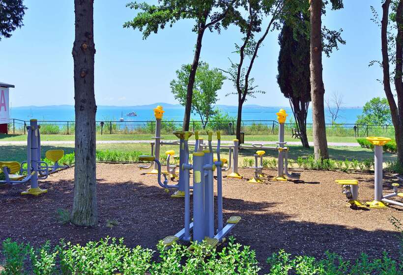 فندق Sol Nessebar Mare All Inclusive