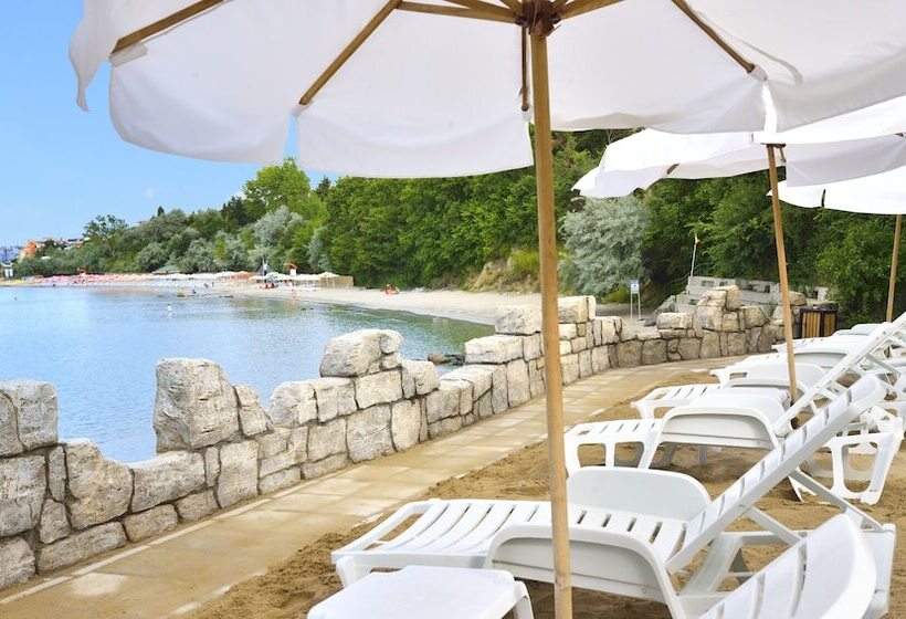 فندق Sol Nessebar Mare All Inclusive