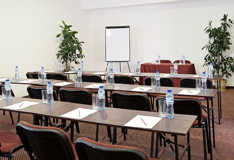 فندق Sol Nessebar Mare All Inclusive