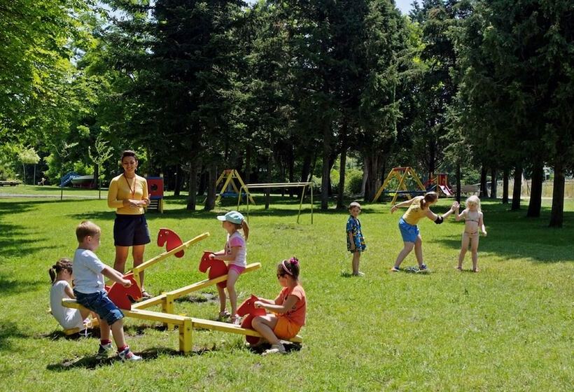 فندق Sol Nessebar Mare All Inclusive