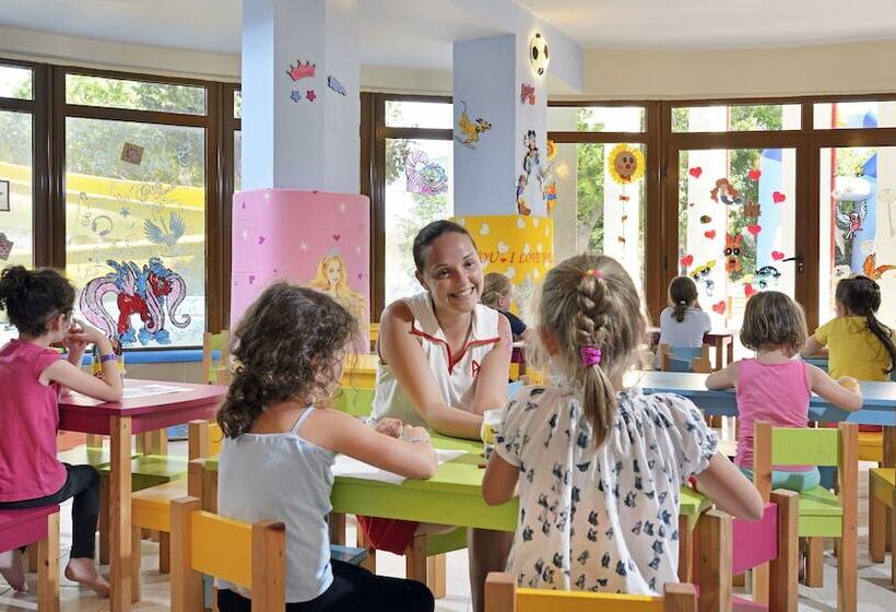 فندق Sol Nessebar Mare All Inclusive