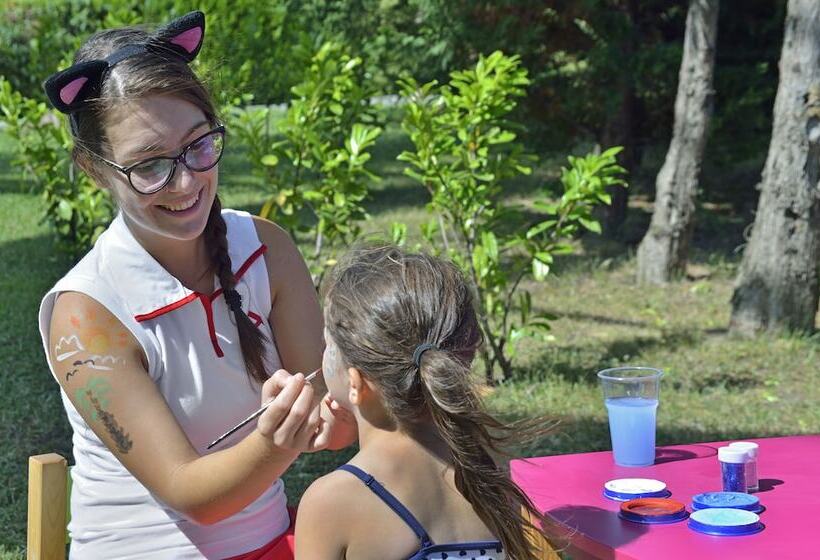 فندق Sol Nessebar Mare All Inclusive