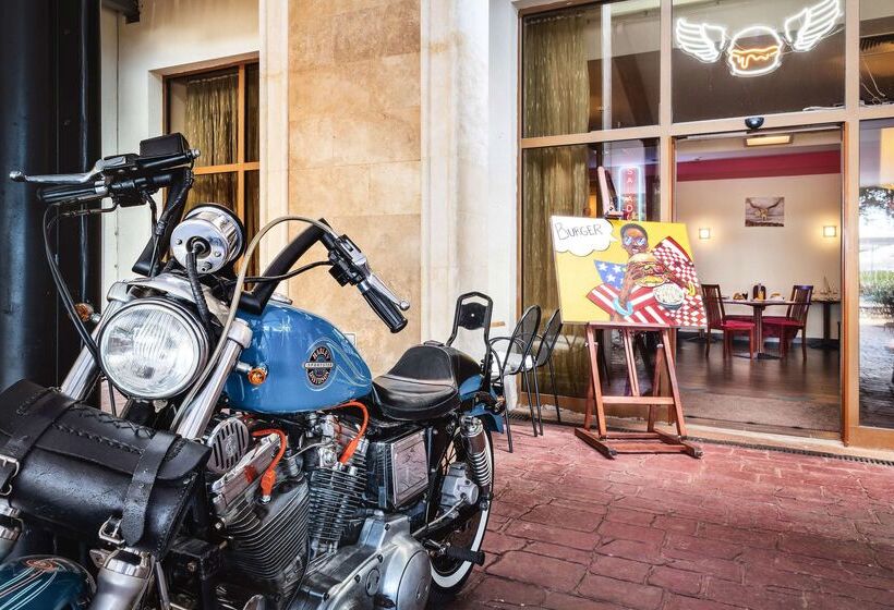 호텔 Sol Nessebar Palace All Inclusive