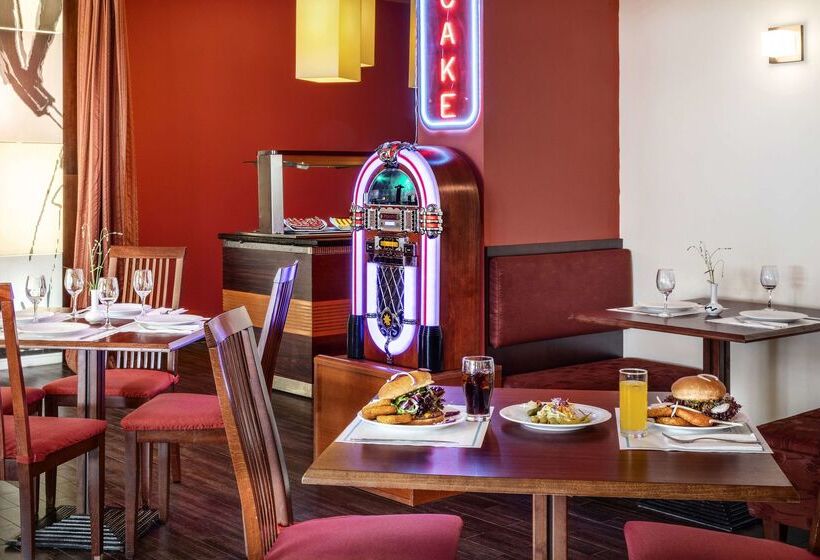 호텔 Sol Nessebar Palace All Inclusive