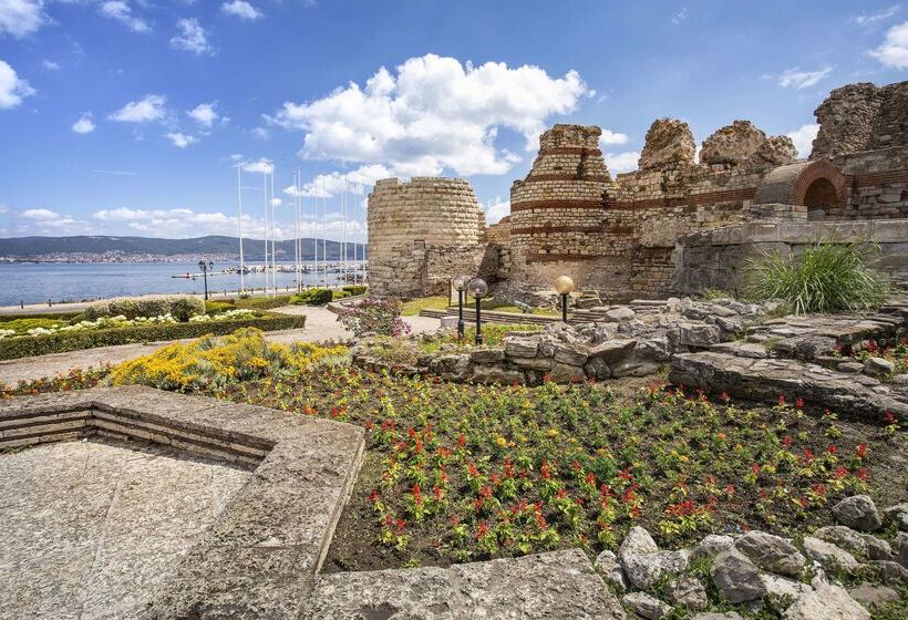 호텔 Sol Nessebar Palace All Inclusive