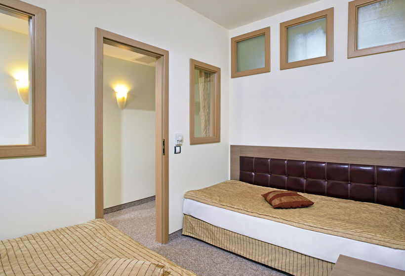 호텔 Sol Nessebar Palace All Inclusive