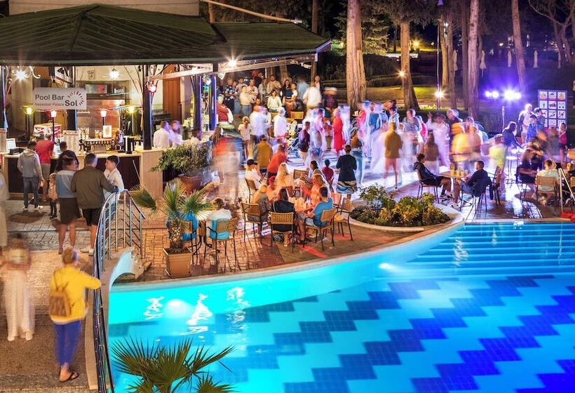 호텔 Sol Nessebar Palace All Inclusive