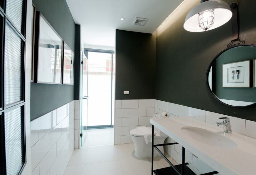 Sugar Marina Hotel Art Karon Beach Sha Plus