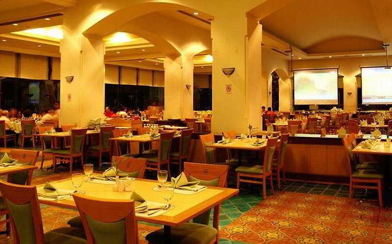 בית מלון כפרי Thumrin Thana