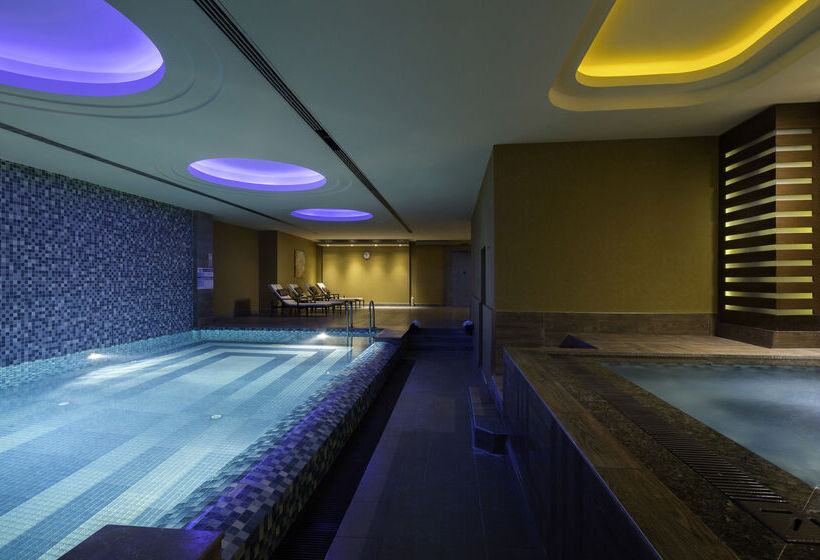 ホテル Titanic City Taksim