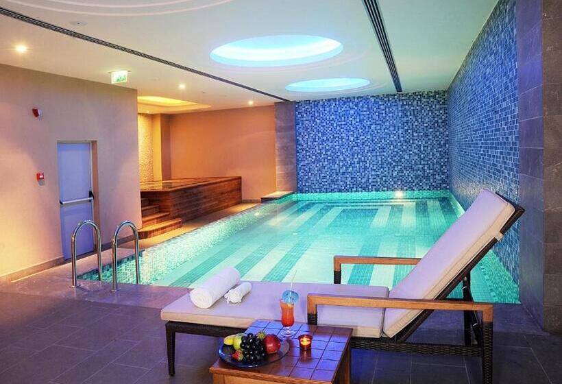 ホテル Titanic City Taksim