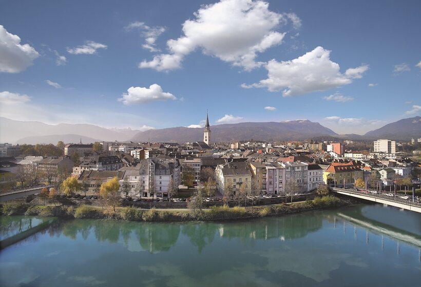בית מלון כפרי Voco® Villach, An Ihg