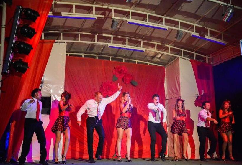 酒店 Wela Premium All Inclusive