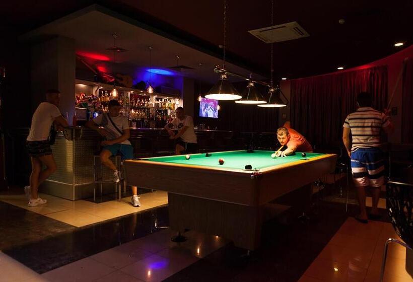 酒店 Wela Premium All Inclusive