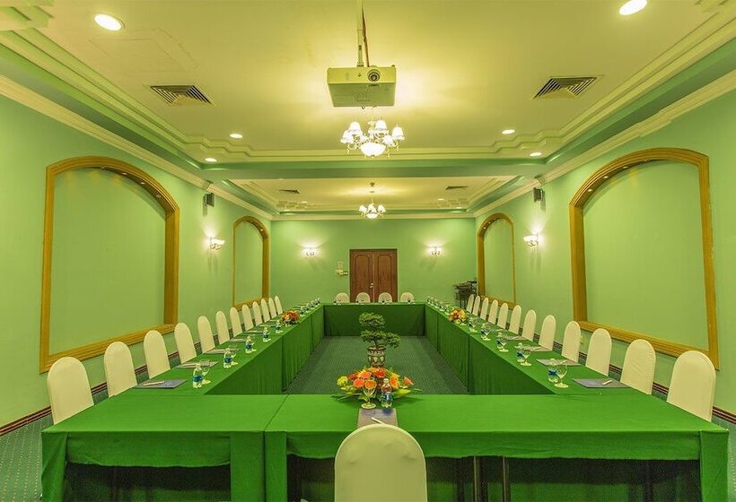 Yasaka Saigon Nha Trang Hotel & Spa