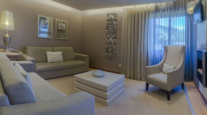 Your Hotel & Spa Alcobaça