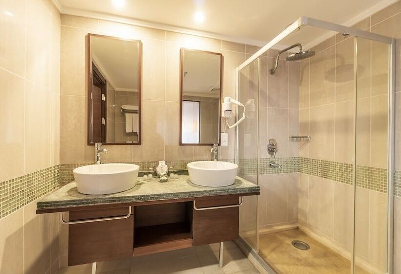 Maira Deluxe Resort Hotel Bodrum