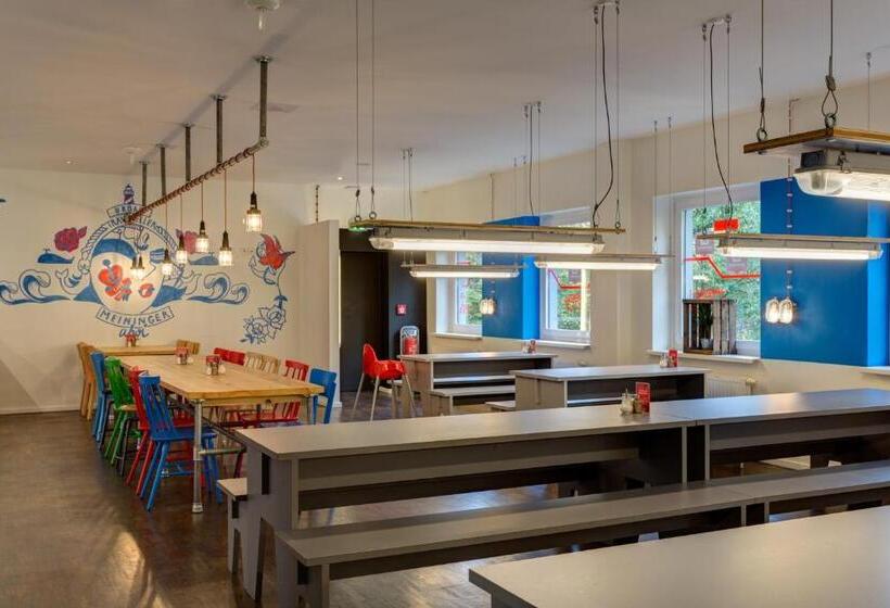 Meininger Hotel Hamburg City Center