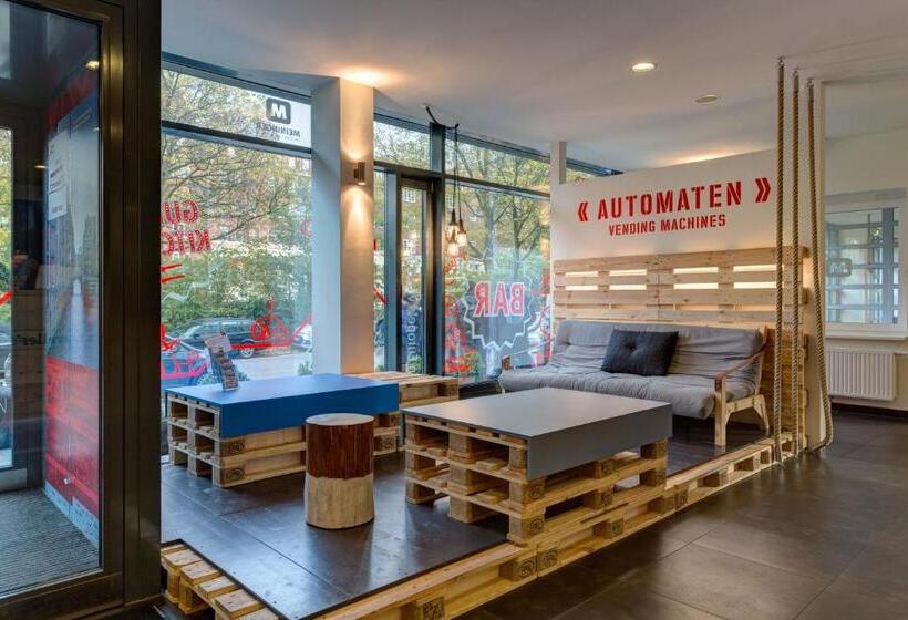 Meininger Hotel Hamburg City Center