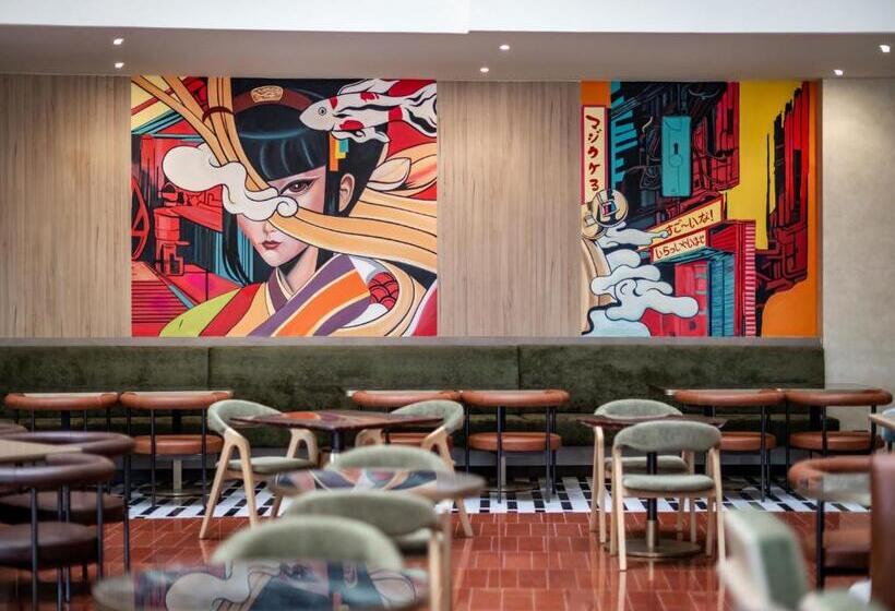 منتجع M Social Hotel Phuket