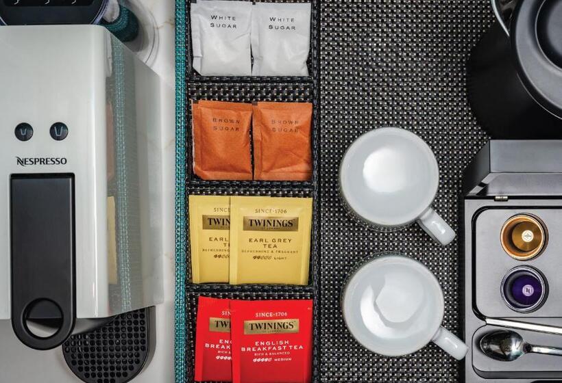 منتجع M Social Hotel Phuket