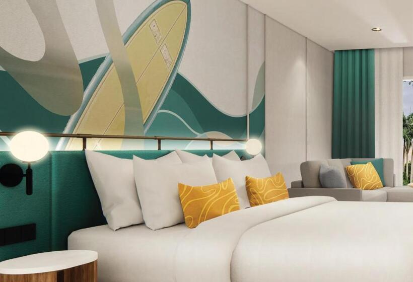 리조트 M Social Hotel Phuket