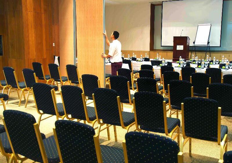 منتجع M Social Hotel Phuket