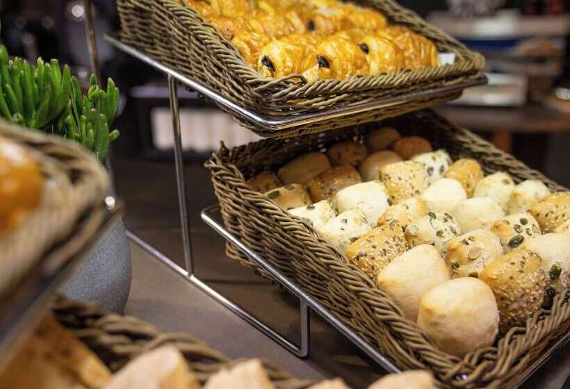 Novotel Edinburgh Park