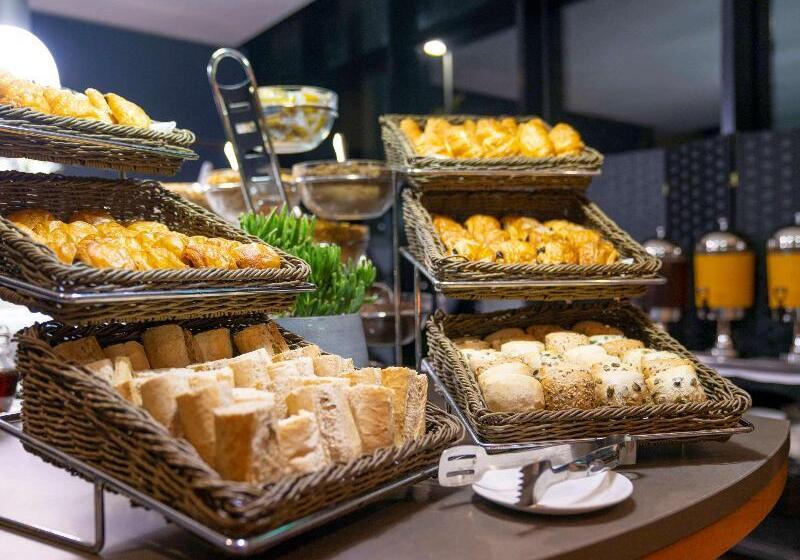 Novotel Edinburgh Park