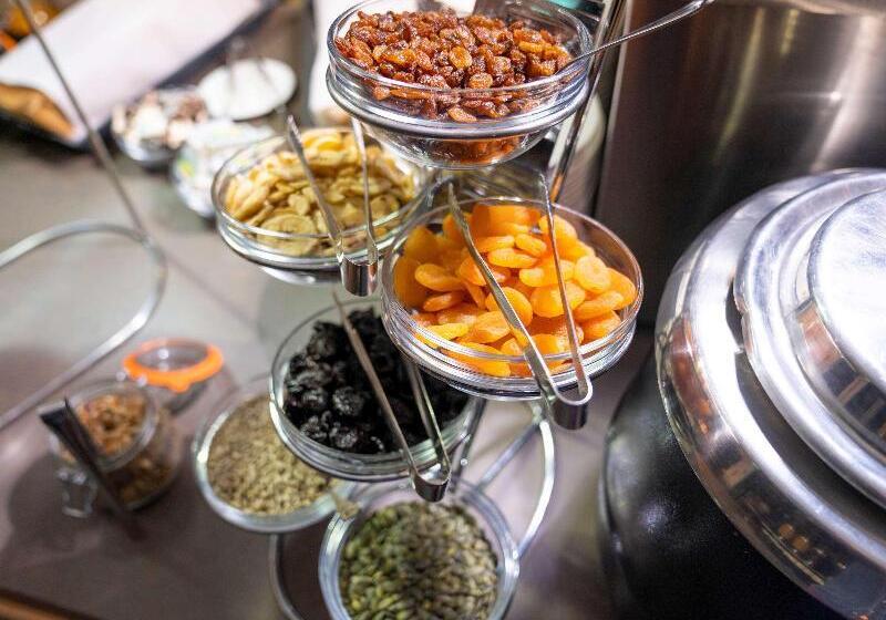 Novotel Edinburgh Park