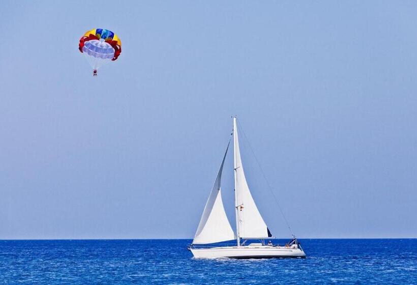 Oceanis Beach & Spa Resort