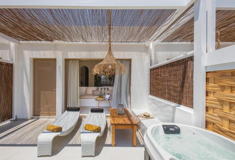 Oceanis Beach & Spa Resort